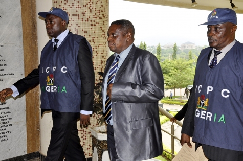 icpc-ex-senator