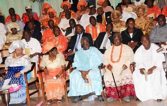 FROM L-R: FIRST LADY, PATIENCE JONATHAN, PRESIDENT'S MOTHER, MADAM EUNICE, PDP BoT CHAIRMAN, TONY ANENIH, IJAW LEADER, EDWIN CLARK AND EX-PRESIDENT OLUSEGUN OBASANJO
