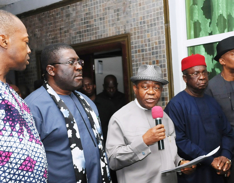 FROM LEFT: GOV. SULLIVAN CHIME OF ENUGU STATE; DEPUTY GOVERNOR EZE MADUMERE OF IMO;  GOV. THEODORE ORJI OF ABIA; GOV. MARTIN ELECHI OF EBONYI AND DEPUTY GOVERNOR NKEM OKEKE OF ANAMBRA,  ADDRESSING NEWSMEN AFTER SOUTH-EAST GOVERNORS MEETING IN ENUGU ON SUNDAY.