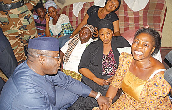 GOV. KAYODE FAYEMI PAYS CONDOLENCE VISIT TO ADERIYE'S WIDOW