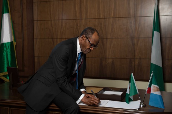 Buhari-2015-LoggTV-5-600x399