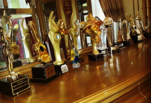 KCee Flaunts Music Awards He Won In 2014 5 kc