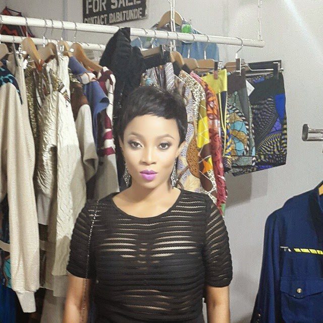 NG LOL Toke Makinwas New Hairstyle Gets Her Mistaken For Hubbys Side Chic Peek Photos
