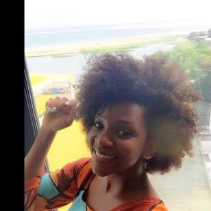 Genevieve Nnaji shares a no makeup/natural hair look