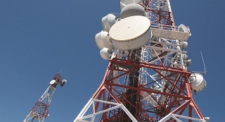 Telecommunications tower