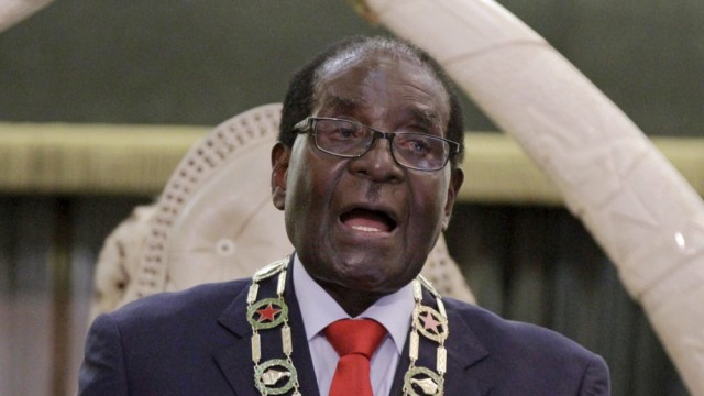#Zimbabwe > President Robert Mugabe delivers wrong speech in parliament 1 President-Robert-Mugabe