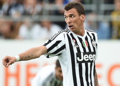 Juventus Striker Mario Mandzukic Out for Three Weeks 1 Mario Mandzukic oined Juventus from Atletico Madrid in Summer 2015. Image: Getty.
