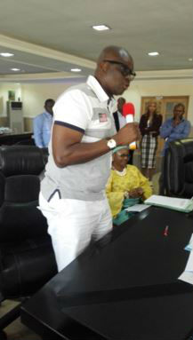 Ekiti-State-Governor-Ayodele-Fayose-wore-shorts-to-2016-budget-signing-3