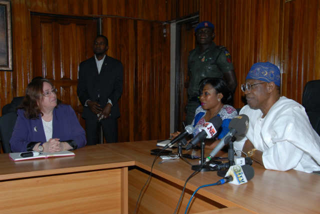 Minister of Information and Culture Alhaji Lai Mohammed, the Director of Entertainment and Creativity of the Federal Ministry of Information and Culture, Grace Gekpe and the Country Director of the British Council, Ms. Connie Price when the British Council paid a courtesy call on the minister.