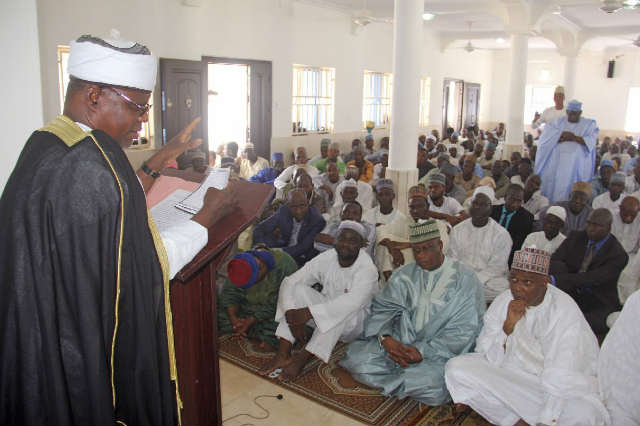 Senator-Bukola-Saraki-listening-to-sermon