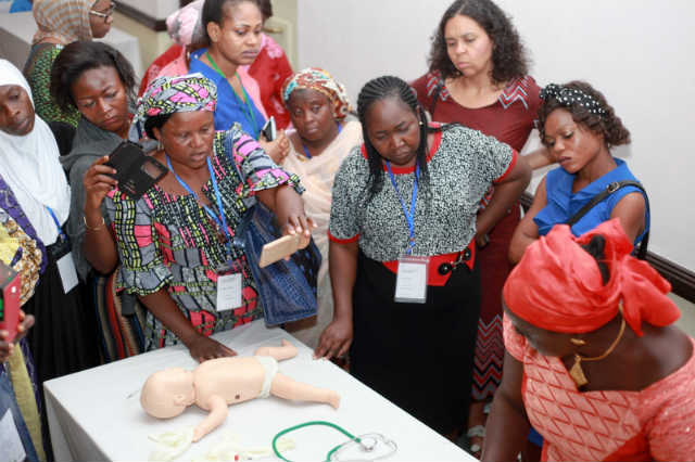 Training Session Photos: Liverpool School of Tropical Medicine (LSTM) provides Emergency Obstetric and Newborn Care (EmONC) Training for Midwives at the Inaugural Global Midwifery Conference