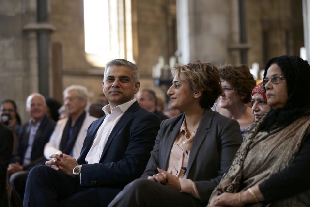 Sadiq-Khan-Sworns-in-As-The-First-Muslim-Mayor-of-London-4