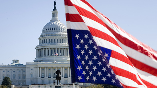 US-Elections-White-House-American-Flag