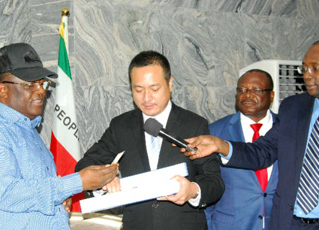 Governor-David-Umahi-Receives-Chinese-Engineering-Giant