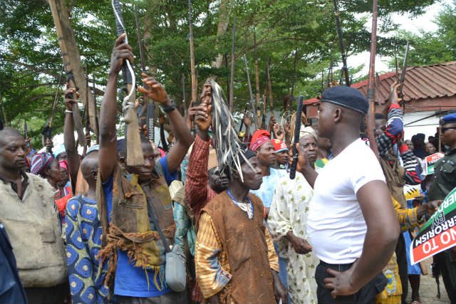 inauguration-of-ekiti-grazing-enforcement-marshalls-by-governor-ayo-fayose-2