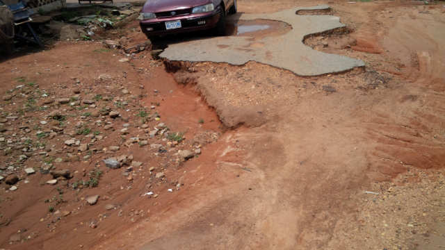 dilapidated-ogoja-road-in-cross-river-state-3