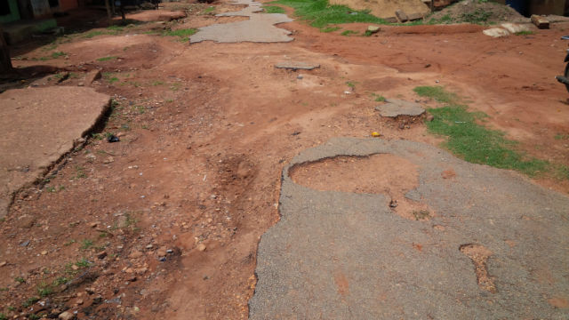 dilapidated-ogoja-road-in-cross-river-state-7