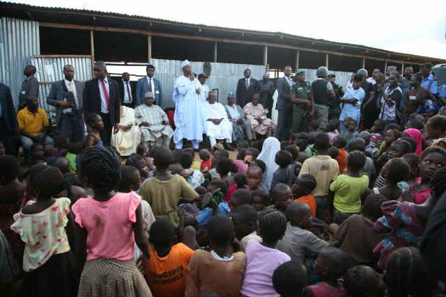 Senator Saraki visits Kuchigoro IDP Camp Abuja 1