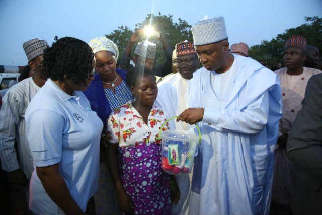 Senator Saraki visits Kuchigoro IDP Camp Abuja 2017 05 30 at 19