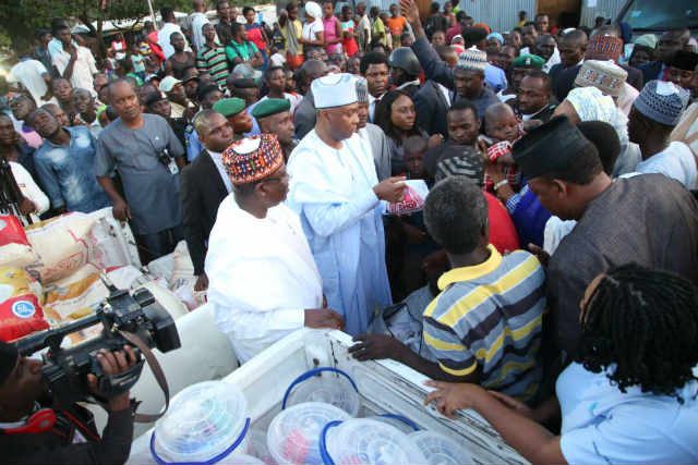 Senator Saraki visits Kuchigoro IDP Camp Abuja 3