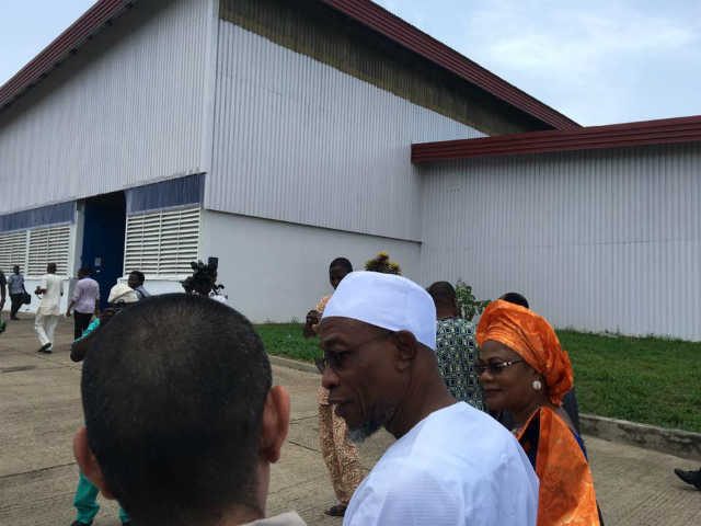 Ede Cocoa Industry Governor Rauf Aregbesola and wife on inspection tour 1
