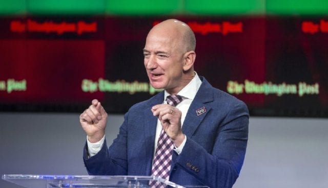 Jeff Bezos Steps Down as Amazon Boss 1 Amazon.com Founder and CEO, Jeff Bezos