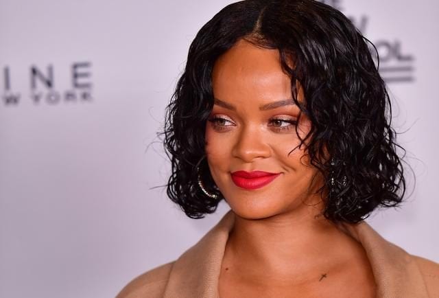 Rihanna at Fat Shamed Online