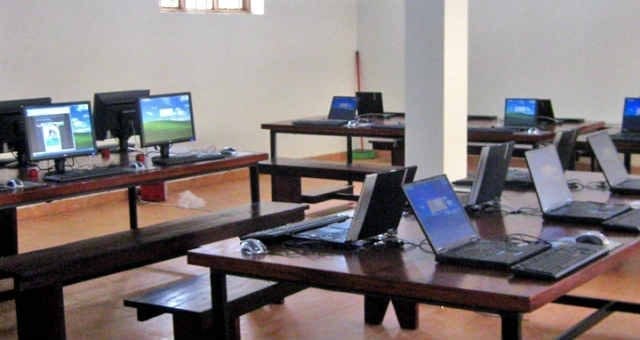 Computer Training Centre with Laptop Computer Desktops Keyboards and Mice