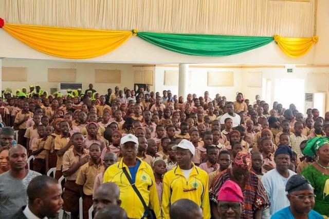 Governor Rauf Aregbesola with wife, Deputy Governor and Cross Section of Participants during the state's Calisthenics Competitions which held in the 9 Federal Constituencies in the state.