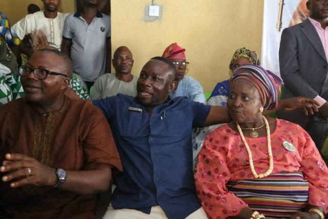 From right...Alhaja Mujida Ogunaike, Asiwaju Bola Oluwole and Barr Muyiwa Obanewa