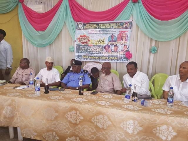 From left...Comrade Timothy Ayoade, Secretary, NLC, Hon Lukman Adeleye, Mr Tajudeen Bello, Assisstant Commissioner of Police, Ogun State, Hon (Dr) Tokunbo Oshin, former Deputy Speaker, OGHA, Barr Moses Bamgbelu, OGHA 2019 aspirant, Sagamu constituency, and Barr Ahmed Dada, Guest Speaker