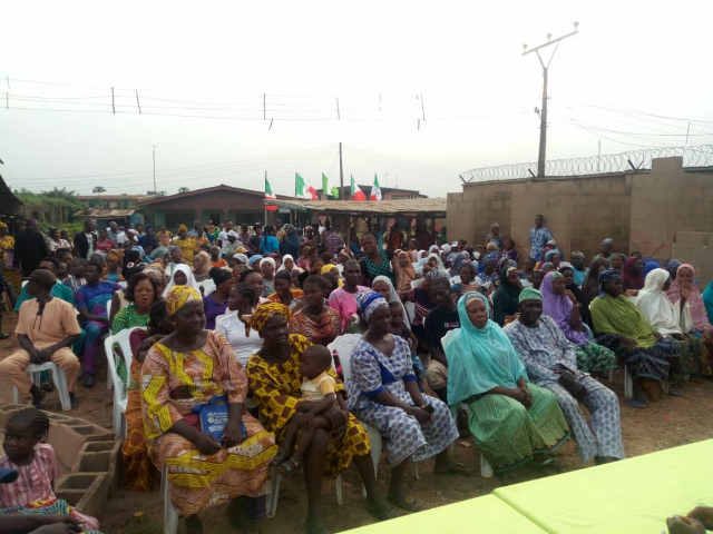 Cross-section of party members at the commissioning event of Ogere PDP Ward 7 Secretariat
