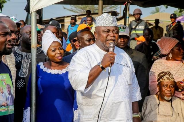 Ogun PDP Gubernatorial Candidate, Hon Ladi Adebutu's Ward-to-Ward Campaign in Ijebu North-East LG