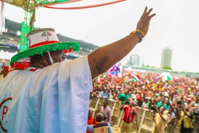 Ogun PDP Governorship Candidate Hon Ladi Adebutu at Lagos PDP Presidential Rally