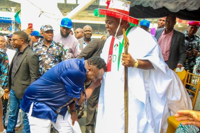 Ogun PDP Governorship Candidate Hon Ladi Adebutu at Lagos PDP Presidential Rally