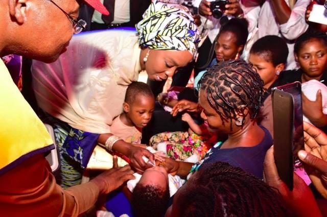Mrs. Saraki participating in an immunisation campaign at the Lugbe Primary Health Centre in Abuja, April 2018