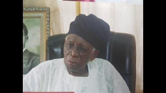 Omololu Olunloyo