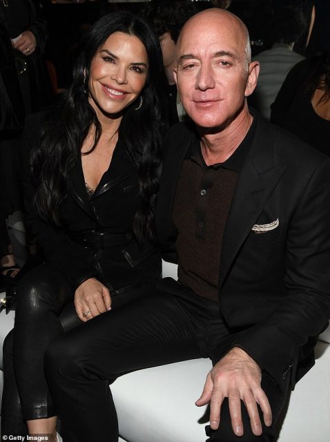 Jeff Bezos and Lauren Sanchez