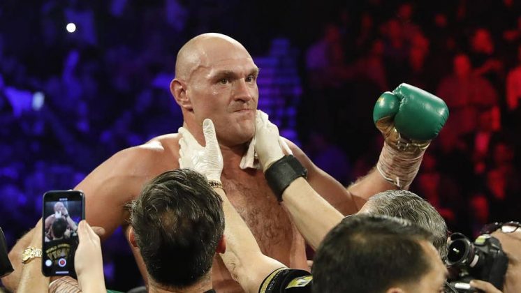Tyson Fury Head To Miami For Beach Vacation - InfoStride News