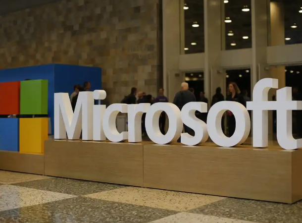 Microsoft Announces Plans to Upgrade Outlook Completely 1 Microsoft Logo