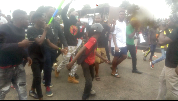 Twitter Boss, Jack Dorsey Restates #EndSARS as he Shuns Lawsuit Threat 3 Protesters