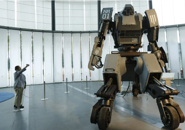 UK Sets To Make Robot A Quarter of Her Army 1 Robot