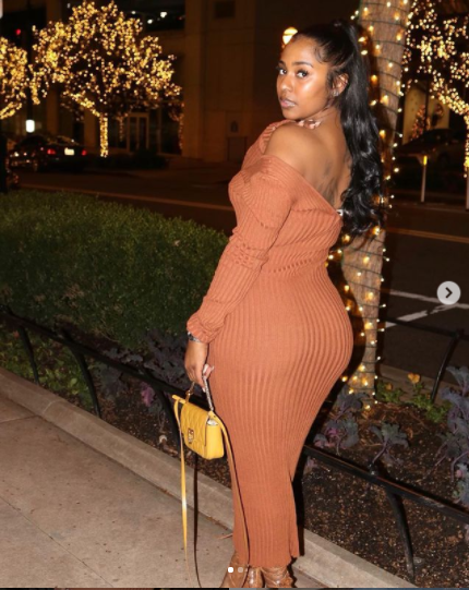 Is Davido Dating Hot Model, Mya Yafai? 4 Mya Yafai