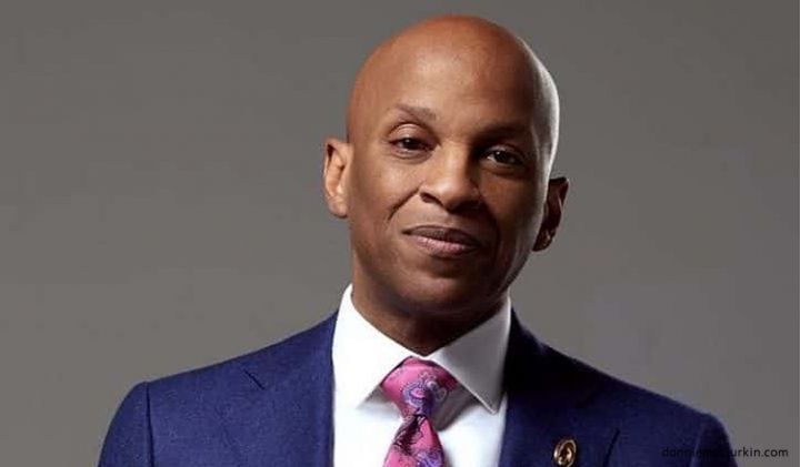 I Still Have The Urge To Be With Men, But I Choose Not To – Donnie McClurkin 1 Donnie McClurkin