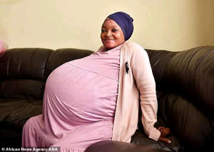 Mother who gave birth to 10 babies