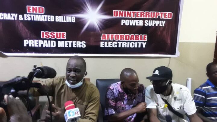 Mr Odugbemi and Comrade Comrade Alimi Sulaiman Adeniyi at a press briefing