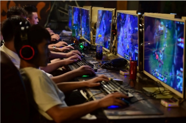 China limits minors to just 3 hours of online gaming a week 1 Game Centre