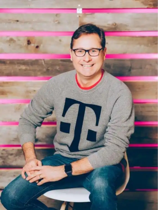 T-mobile’s CEO apologizes for data breach 1 T-mobile CEO
