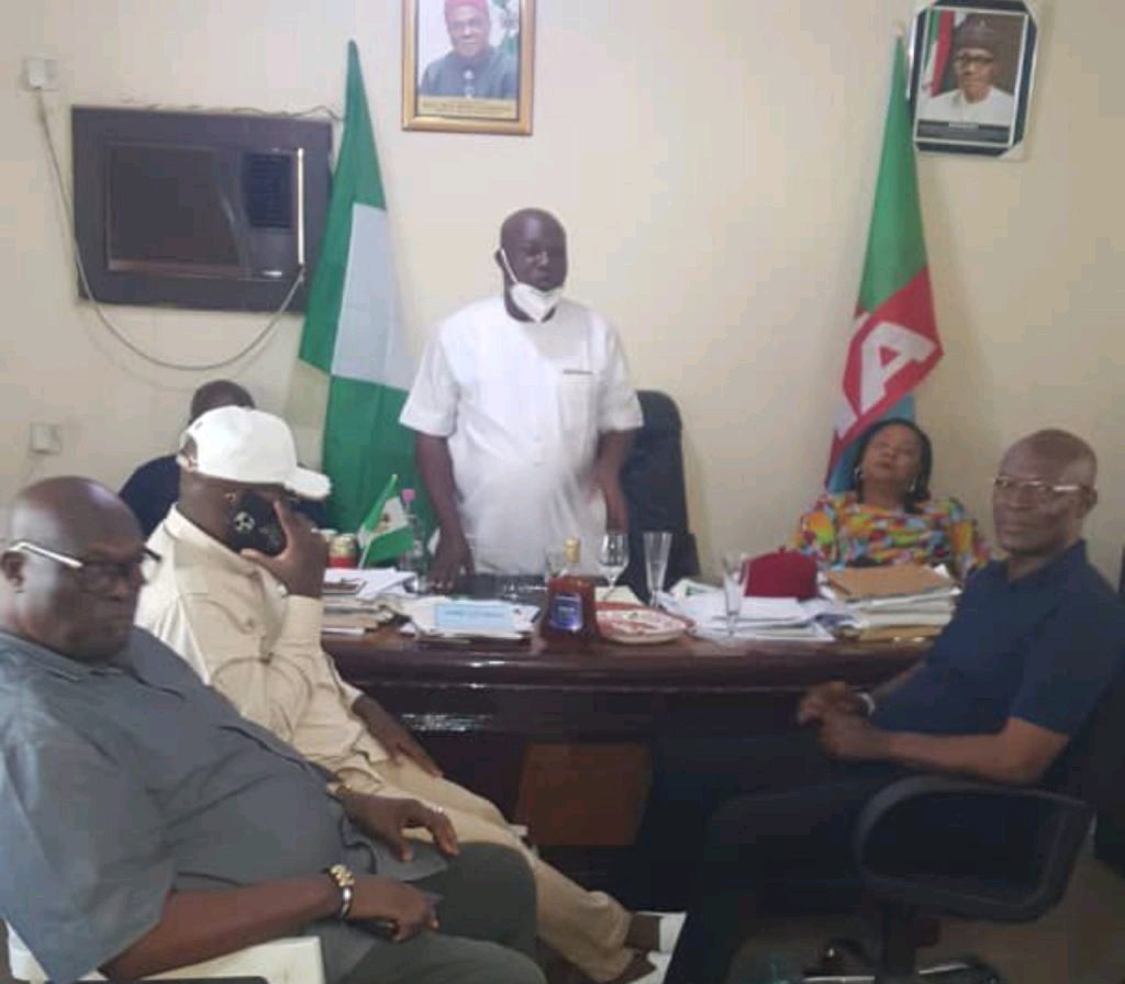Imo PDP Publicity Secretary, Ogubundu Nwadike Dumps PDP, Joins APC 1 Ogubundu Nwadike