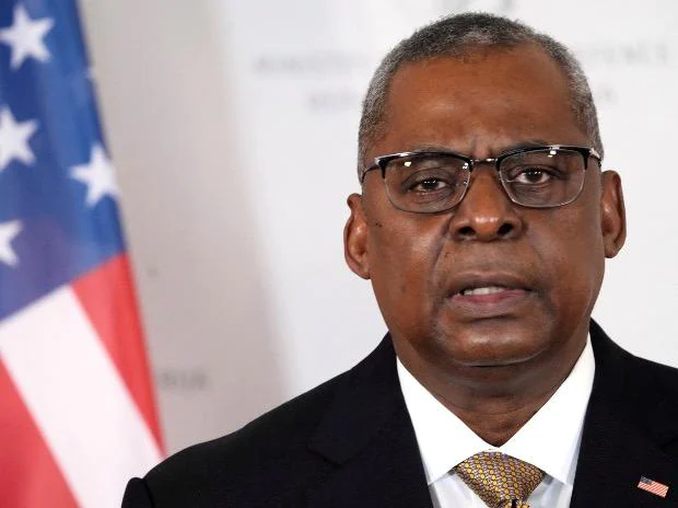 Russia Poised To Strike Ukraine, Says US Defense Secretary 1 US Defence Secretary Lloyd Austin